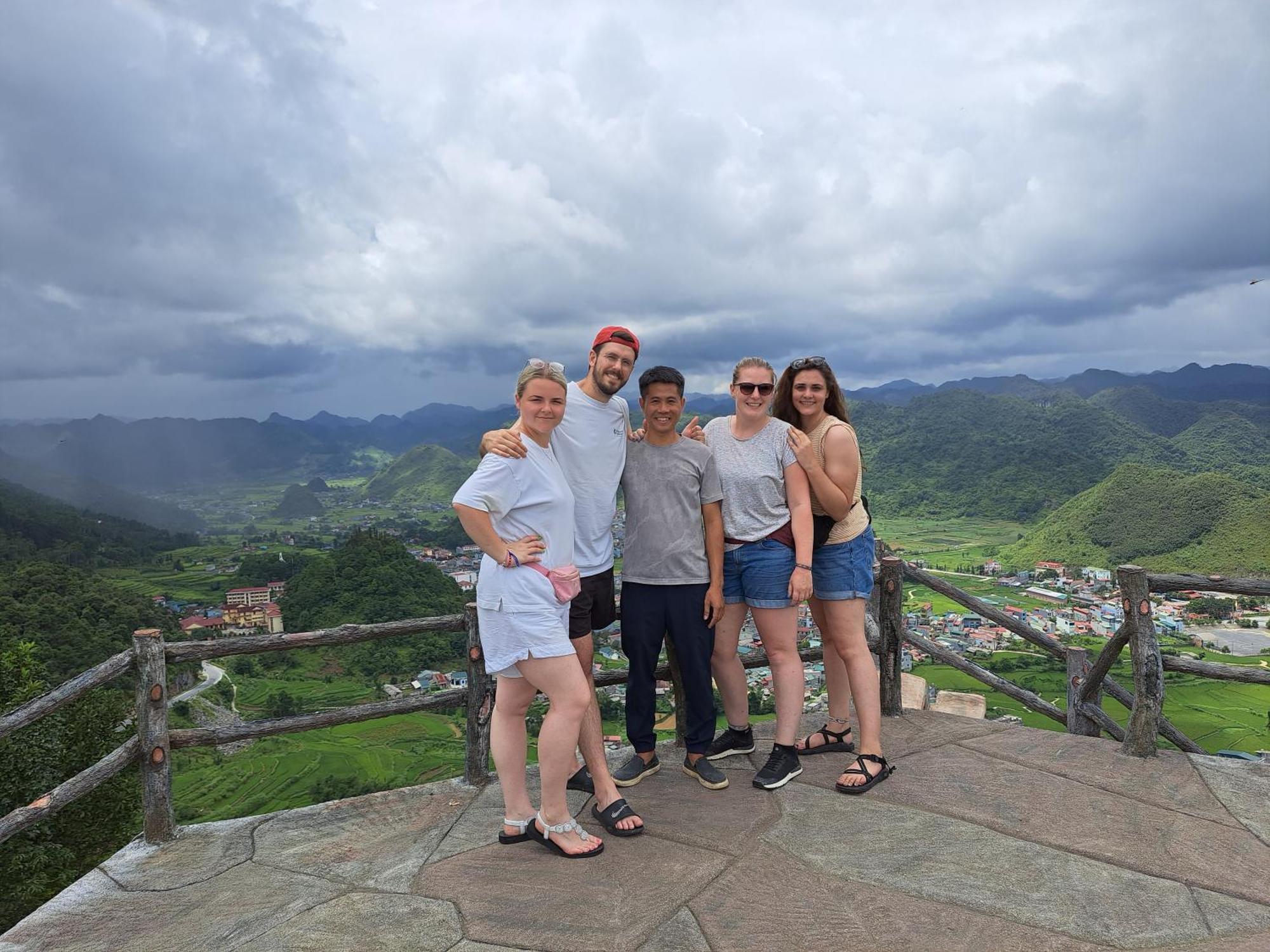 Homestay Field - Bungalow, Ha Giang Loop Tour, Motorbikes Rental Exterior foto