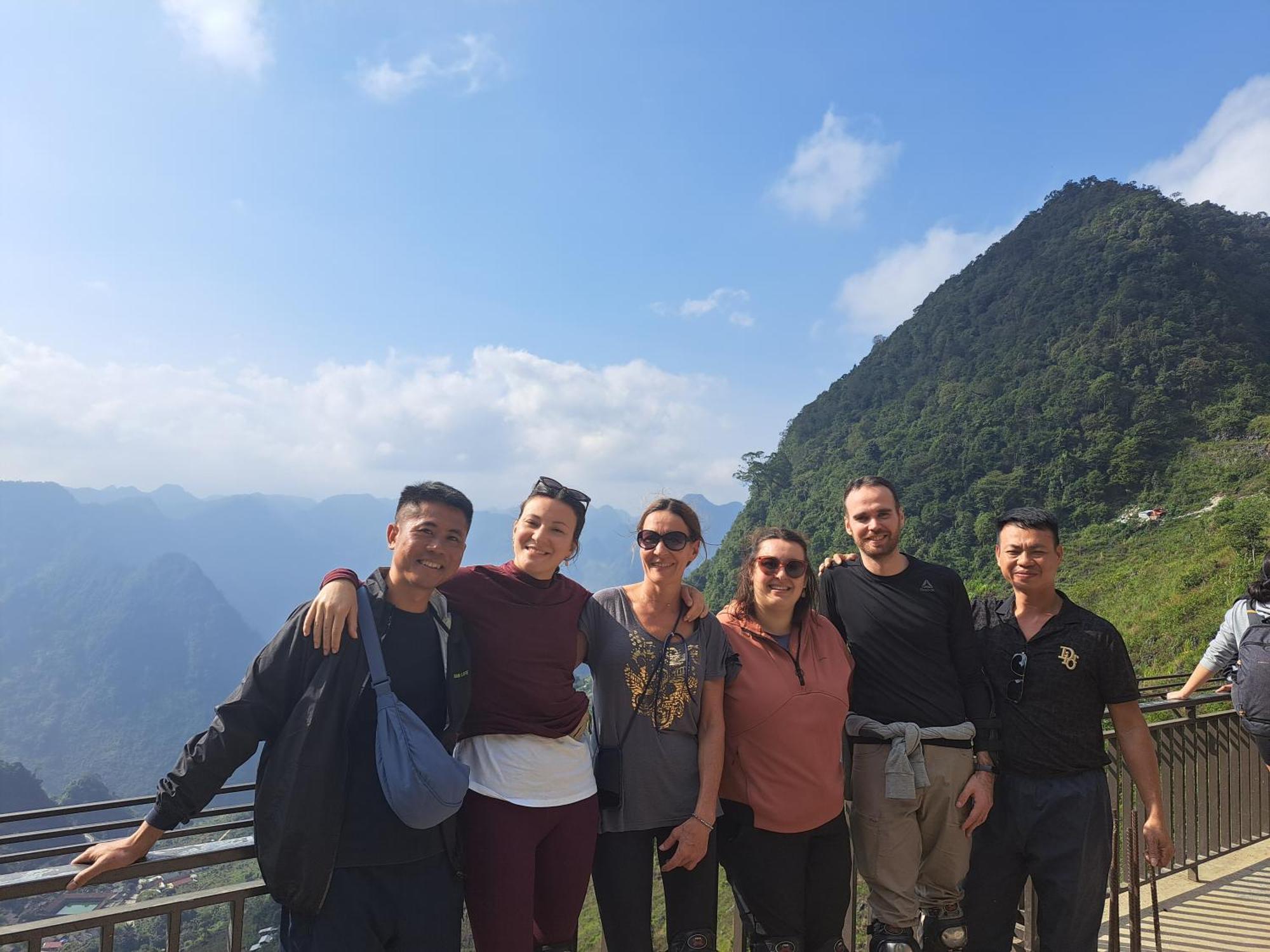Homestay Field - Bungalow, Ha Giang Loop Tour, Motorbikes Rental Exterior foto