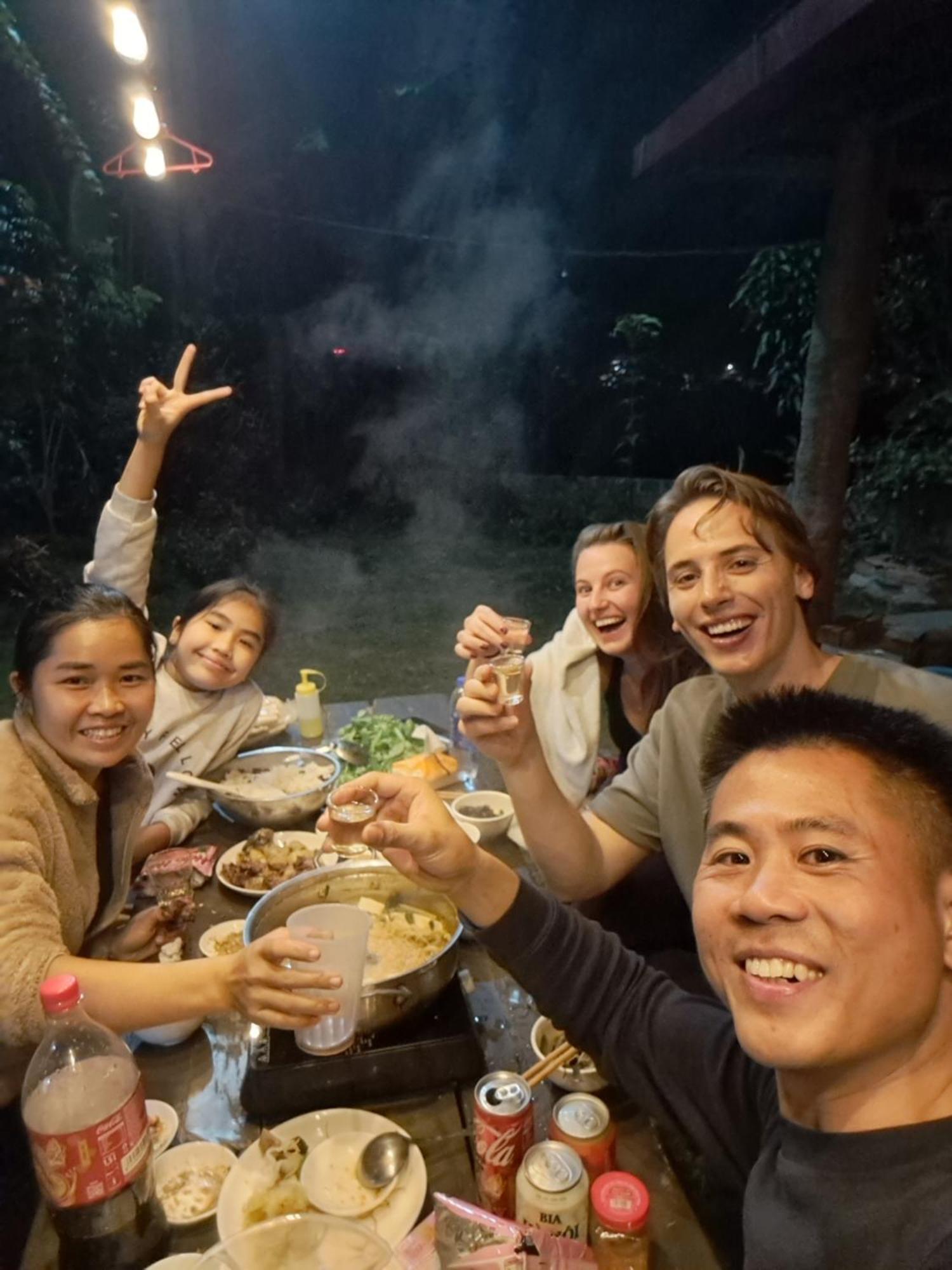 Homestay Field - Bungalow, Ha Giang Loop Tour, Motorbikes Rental Exterior foto